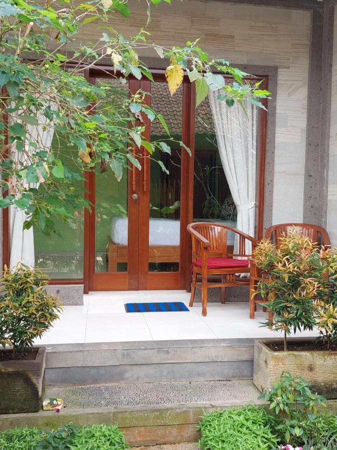 Hotel Sudiana House à Ubud Extérieur photo