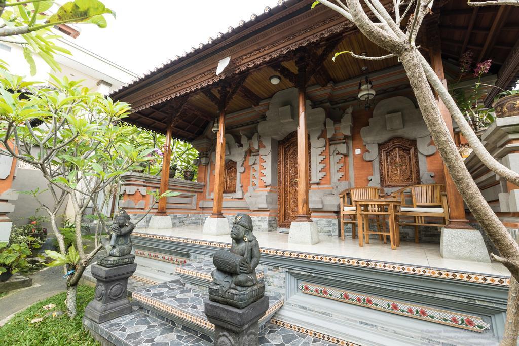 Hotel Sudiana House à Ubud Extérieur photo